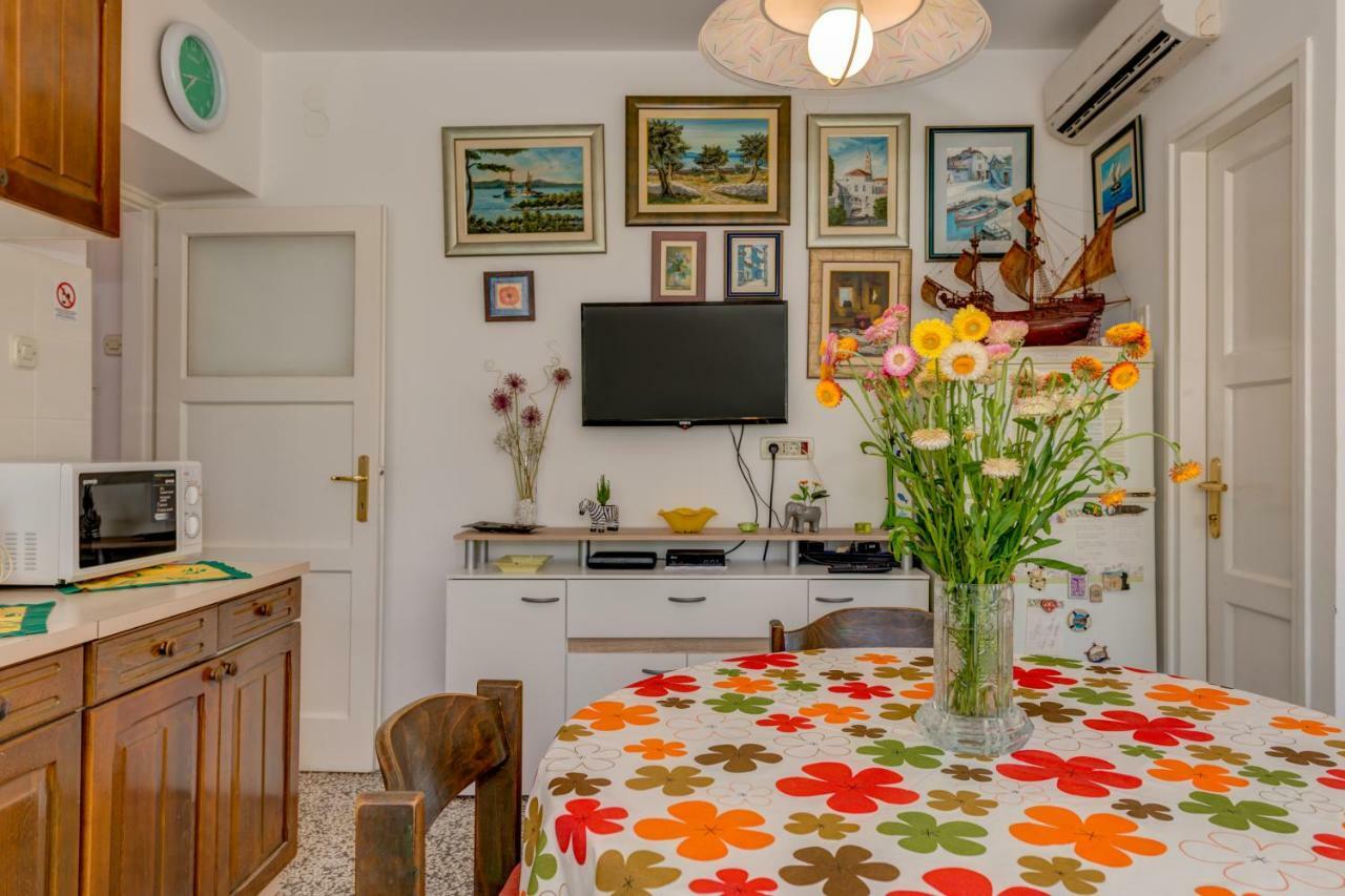 Apartment Grdelin Split Exterior photo
